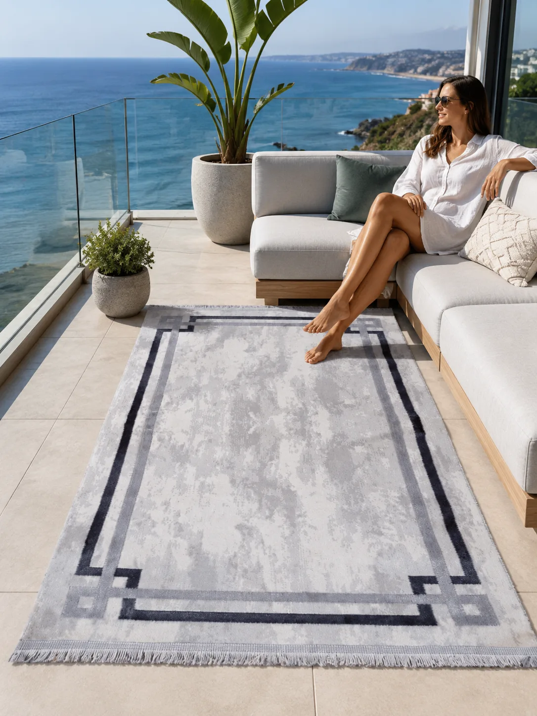 Gri Renkli Çerçeveli Modern Kaymaz Makine Dokuma Halı - AY013R